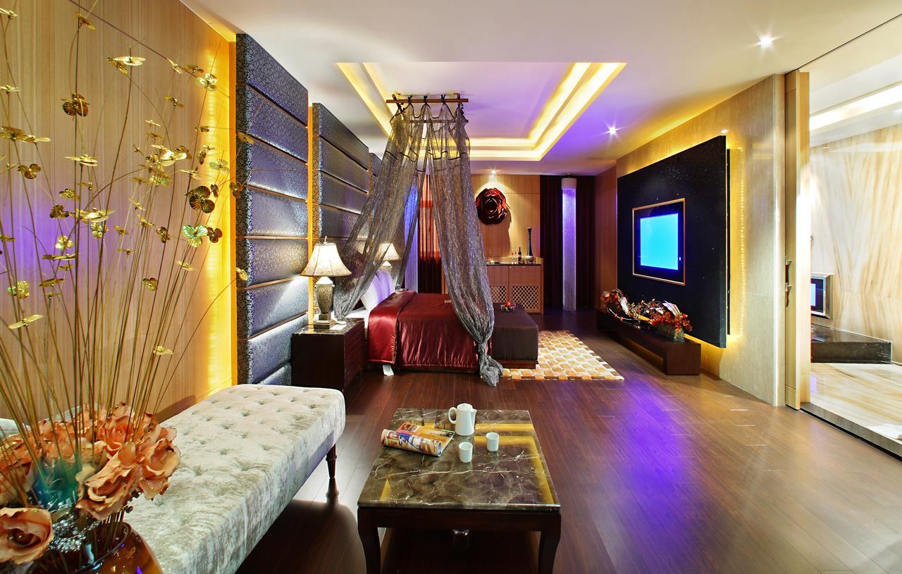 Young Motel - Taoyuan Luzhu Exterior photo